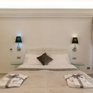San Pietro Grand Bed and breakfast
